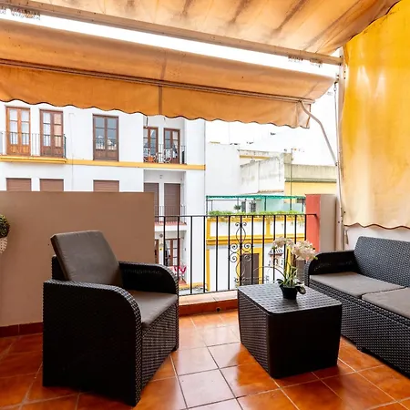 Aoa Casa Triana Familiar Con Terraza * Seville