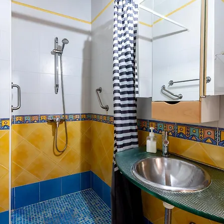Apartment Aoa Casa Triana Familiar Con Terraza Seville